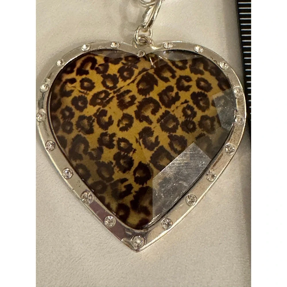 Leopard Print‎ Heart Keychain Silver Tone Rhinestone Accent Charm Key Ring